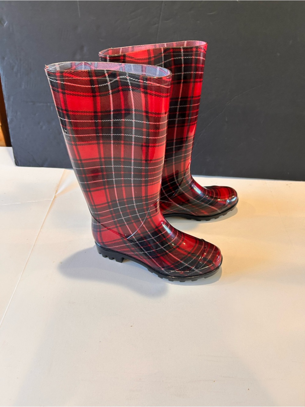 Women’s Size 6 Red Black Plaid Tall Waterproof Rain Boots